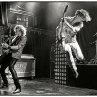 The Darkness Live Review 2016