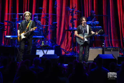 Hall & Oates with Train | June 26, 2018 | Amway Center, Orlando
