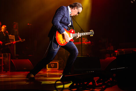 Joe Bonamassa ⭐ July22, 2019 ⭐ The Ryman Auditorium — Nashville, TN ⭐ Photos by Adam Fricke — instagram.com/adamfrickephoto