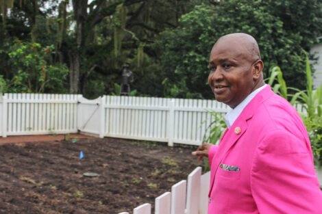 Uncle Lou at Leu Gardens ⭐ August 17, 2020 ⭐ Harry P. Leu Gardens — Orlando, FLA ⭐ Photos by Mitch Foster — instagram.com/fmitchfoster