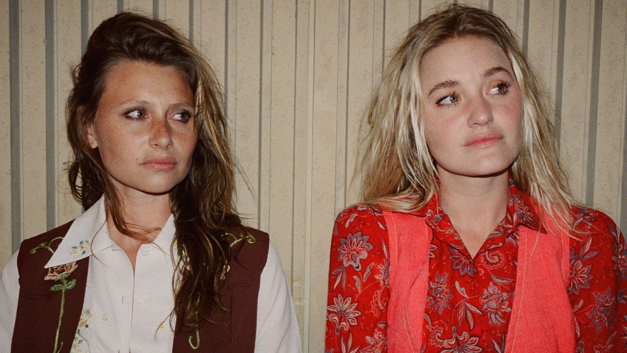 ままさや様イバニーズ　アコギ　グランドコンサート GIVEAWAY — Aly & AJ w/ Amanda Shires at Hard Rock Orlando (Oct 26